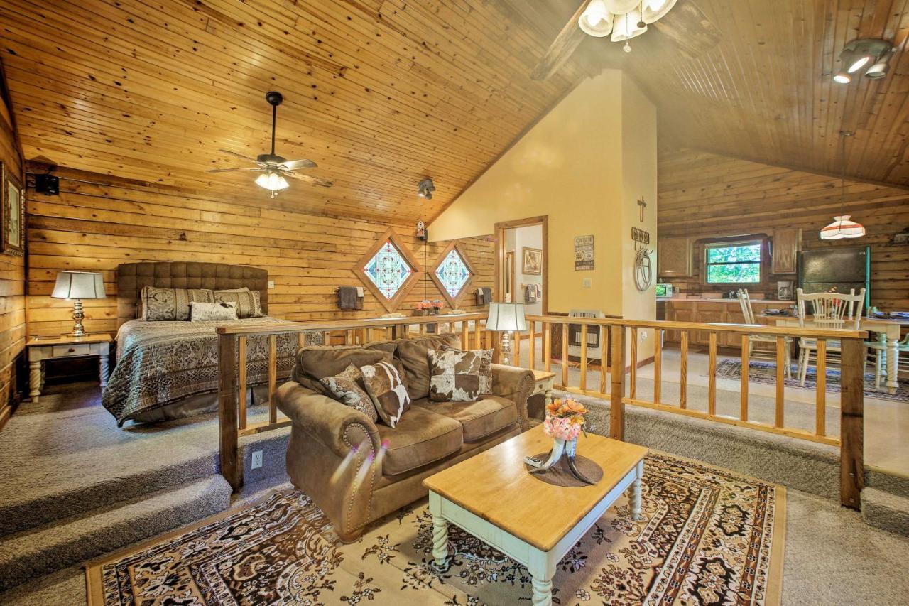 Secluded Studio 1 Mi To Thorncrown Chapel يوريكا سبرينغز المظهر الخارجي الصورة