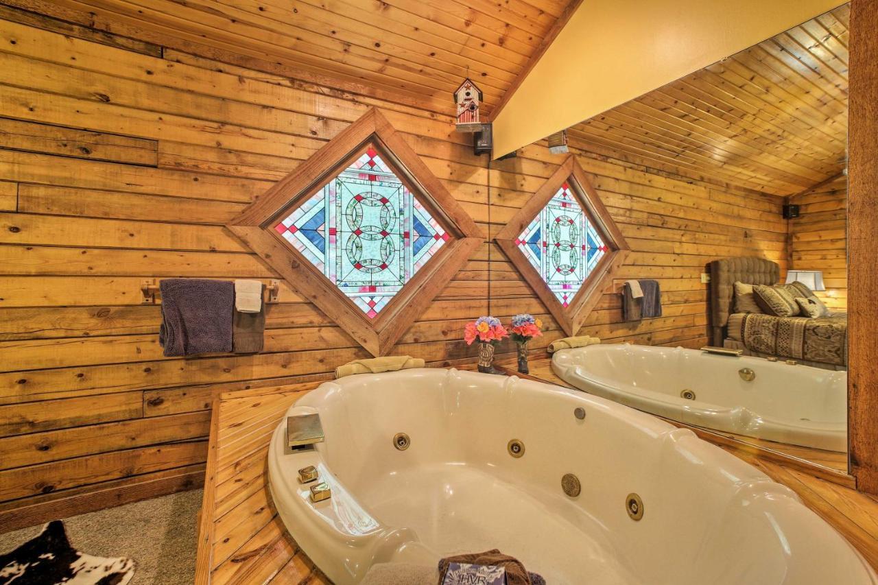 Secluded Studio 1 Mi To Thorncrown Chapel يوريكا سبرينغز المظهر الخارجي الصورة